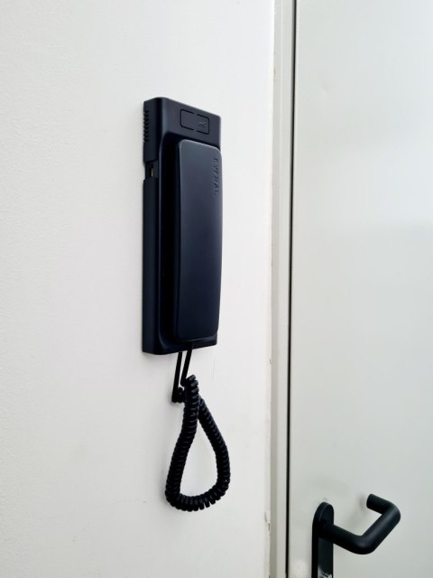 Unifon CYFRAL BALTIC 5P czarny 4,5,6-żyłowy Unifon CYFRAL BALTIC 5P czarny 4,5,6-żyłowy